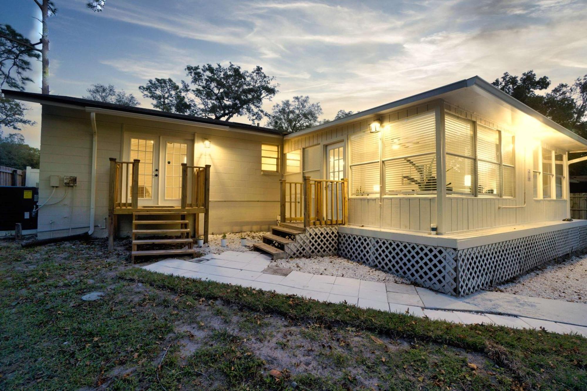 Villa Luxe Poolside Escape In Julington Creek Jacksonville Esterno foto