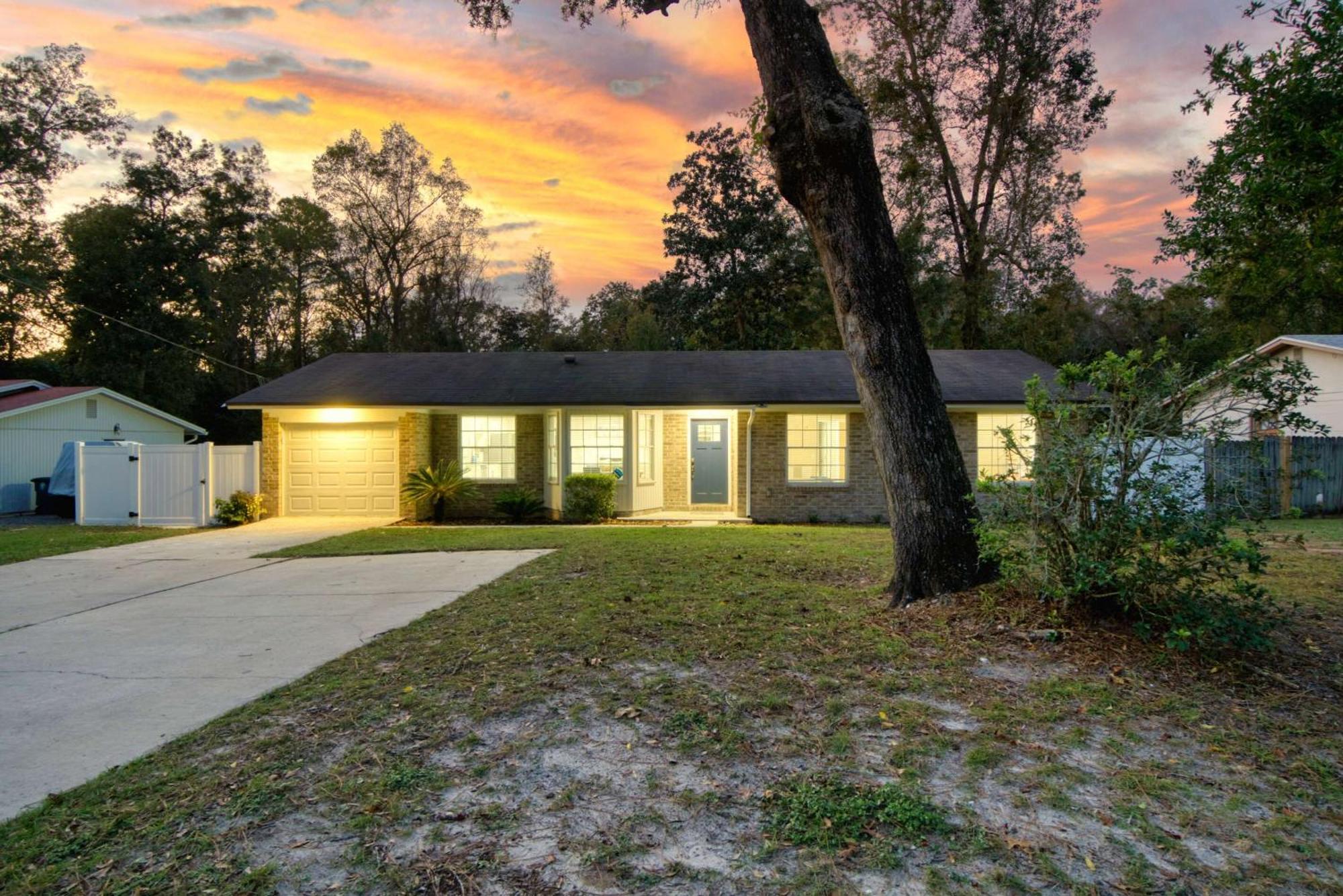 Villa Luxe Poolside Escape In Julington Creek Jacksonville Esterno foto